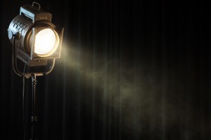 projecteur sur les comediens